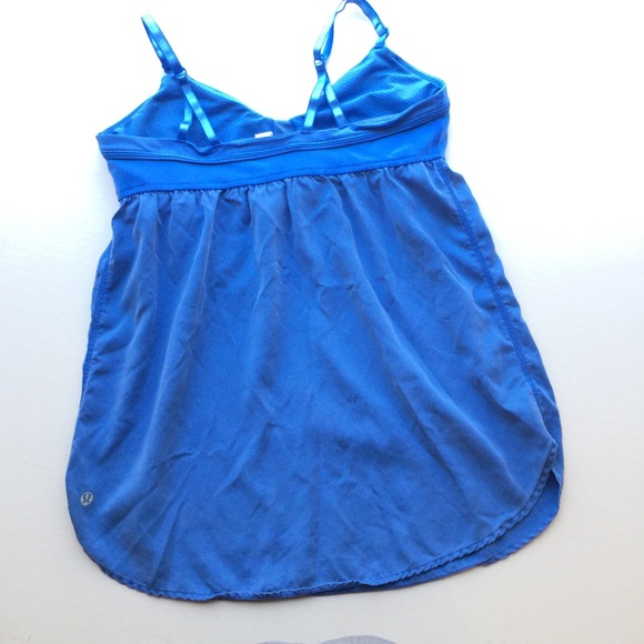 Lululemon Sz 6 Flowy periwinkle yoga tank top - Picture 2 of 6